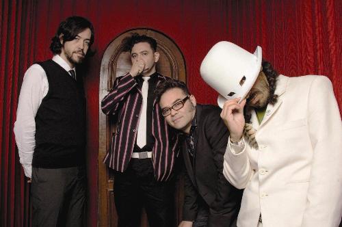 Line up de "Todos Somos Rock" (Molotov,C...