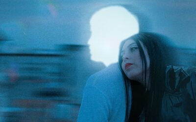 Lizi Lay lanza “No Es Un Goodbye (Adiós)”, un...